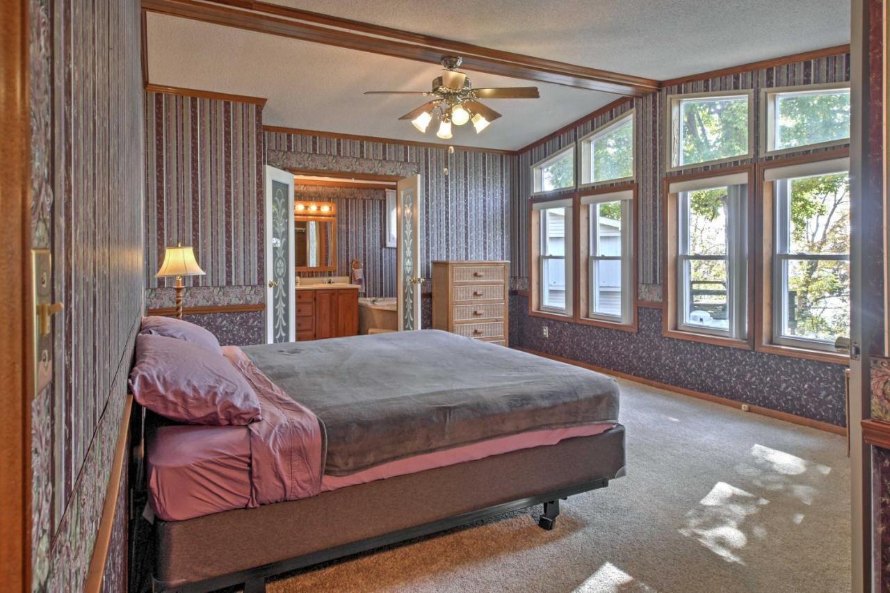 Captivating Cadiz Hideaway With Deck On Lake Barkley ภายนอก รูปภาพ